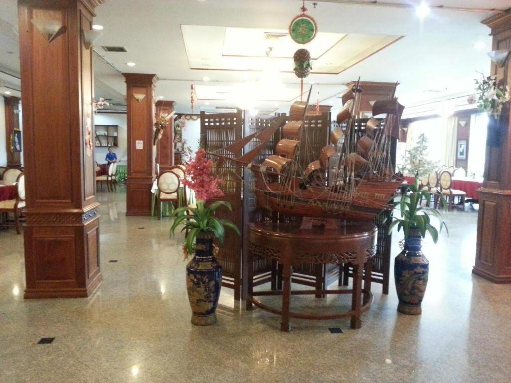 Angkham Hotel Viêng Chăn Ngoại thất bức ảnh