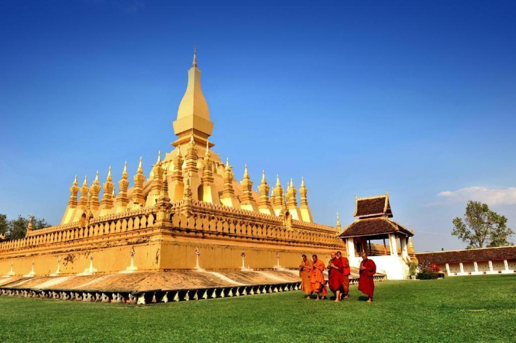 Angkham Hotel Viêng Chăn Ngoại thất bức ảnh