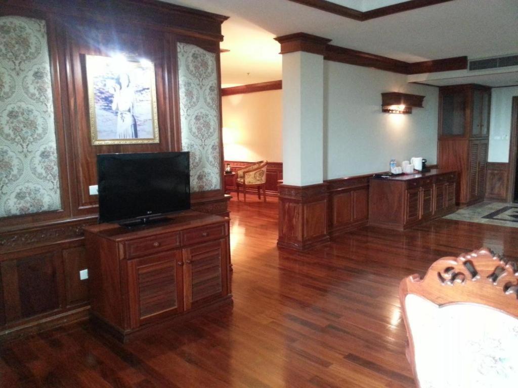 Angkham Hotel Viêng Chăn Ngoại thất bức ảnh