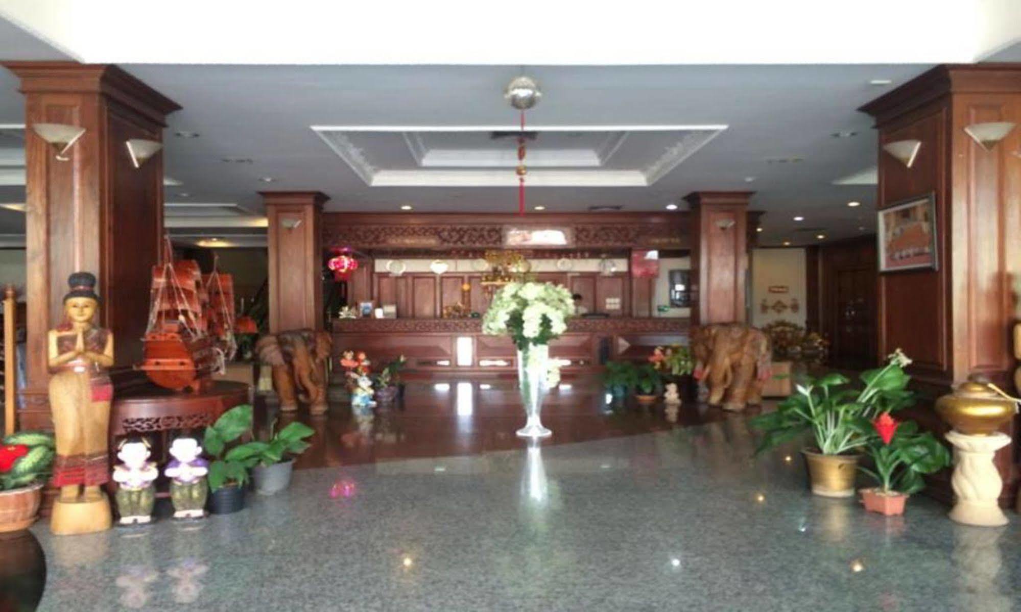 Angkham Hotel Viêng Chăn Ngoại thất bức ảnh